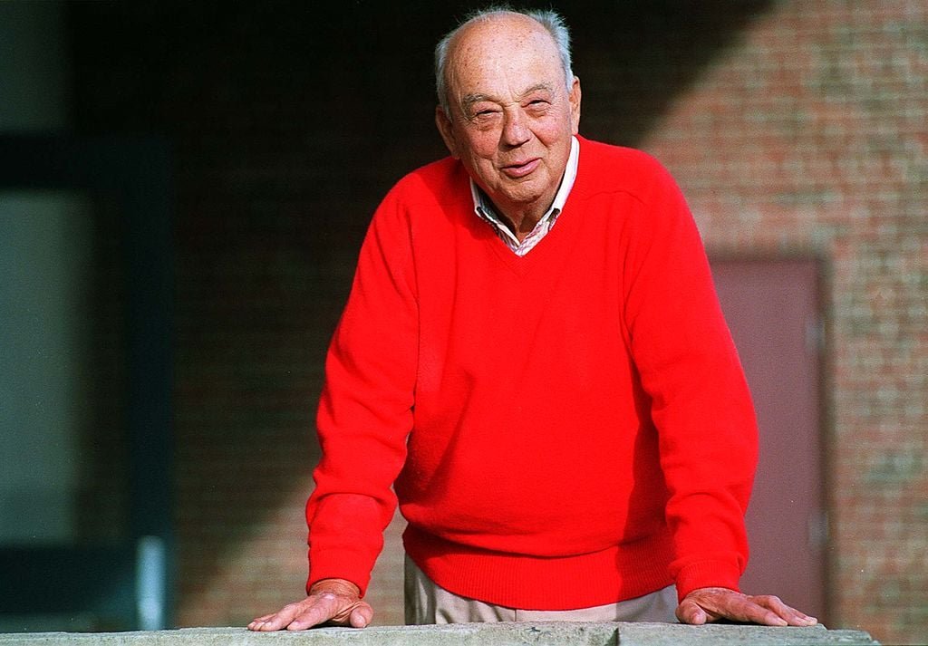 How Harold Alfond Turned A $1,000 Abandoned Shoe Factory Into 1.6% Of Warren Buffett’s Berkshire Hathaway